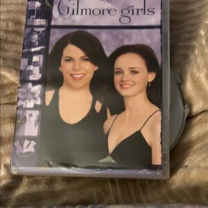 Gilmore Girls DVD Box Set season 6 #369 case damaged